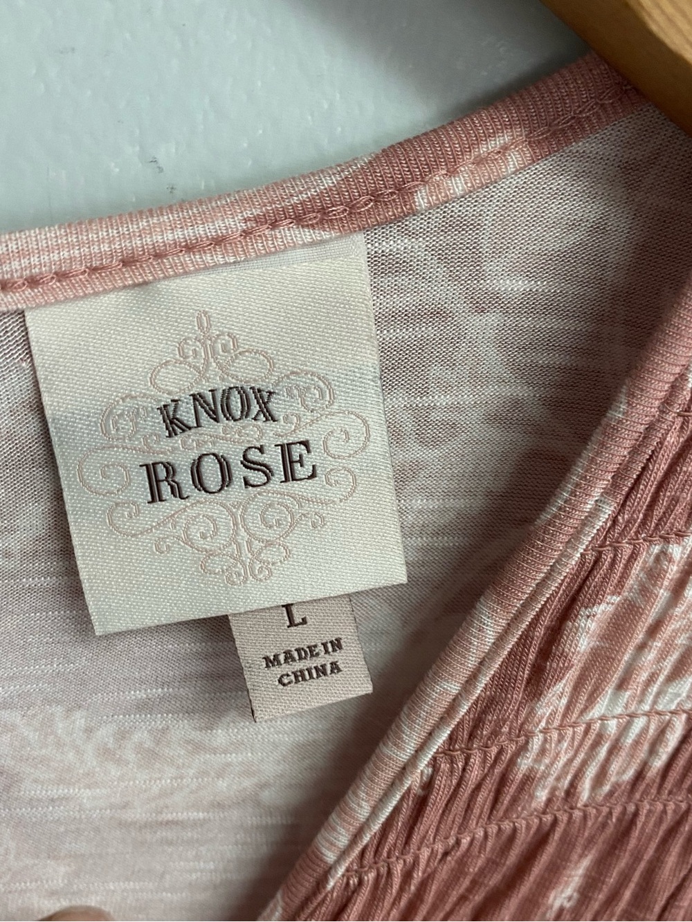 KNOX ROSE TOP - LARGE - Picture 8 of 9